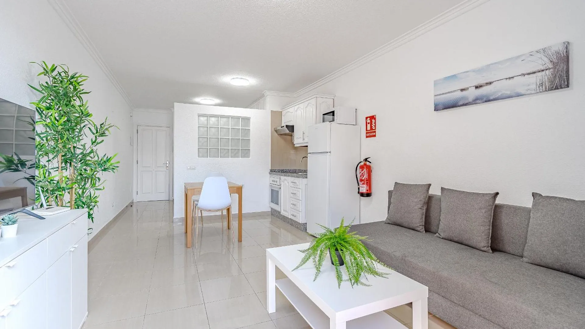 Apartament Complejo Tenerife Royal Garden Playa de las Americas  0*, Playa de las Americas (Tenerife) Hiszpania