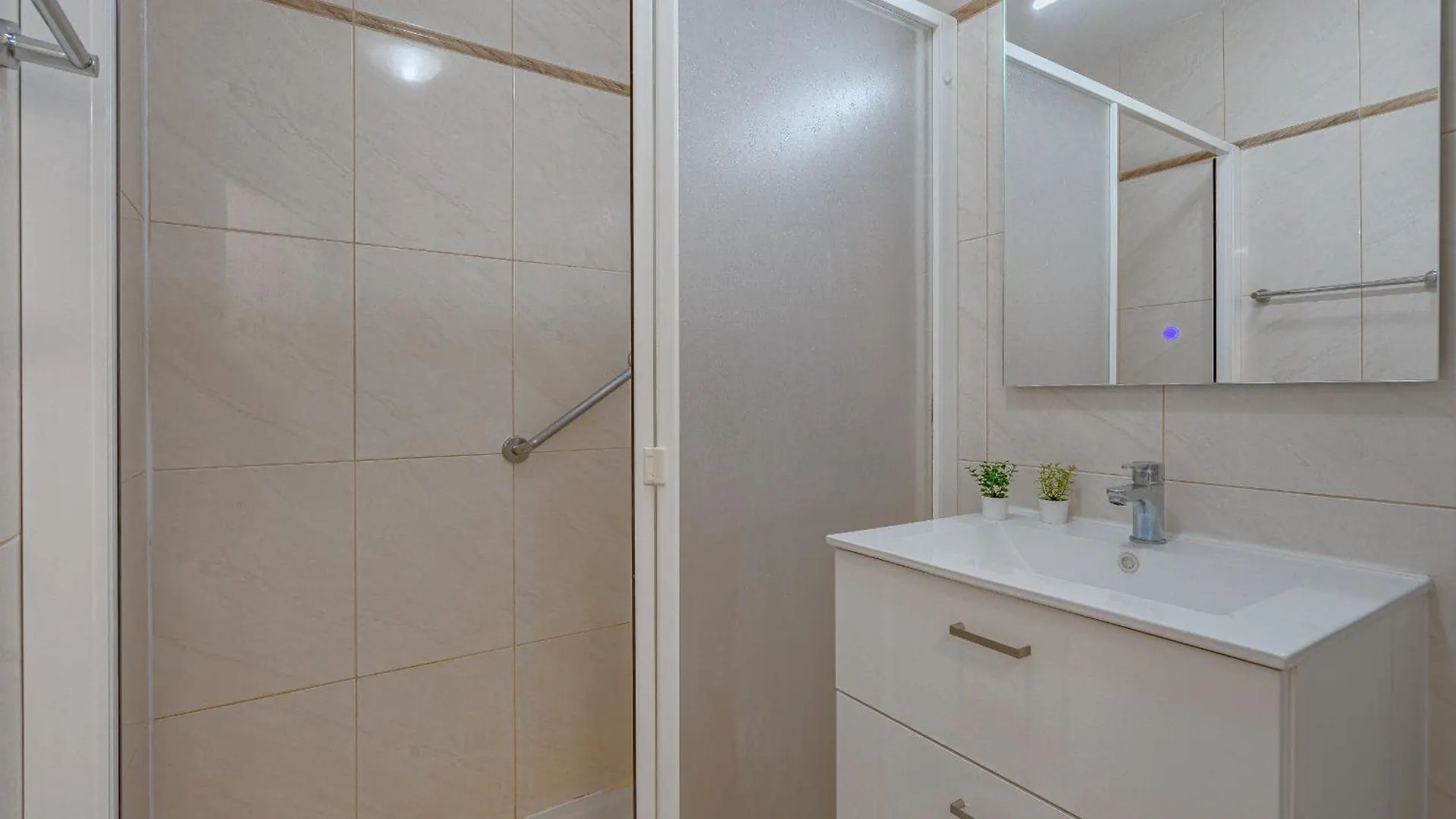 Apartment Complejo Tenerife Royal Garden Playa de las Americas  Spain